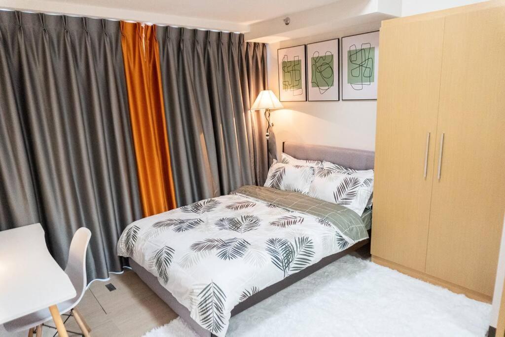 A2J Luxury 2Br Bgc Uptown Suite Near Uptown Mall Manila Exterior photo